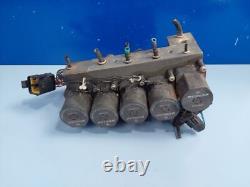 Land Rover Range Rover P38A 2000 Air suspension compressor pump AXP26253