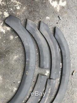 Lot1 RANGE ROVER P38 4.0 4.6 2.5 Rubber Arches Arch 94 To 02