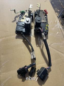 RANGE ROVER P38 Front Door Latch Lock Catches Pair 97 To 98 Tested