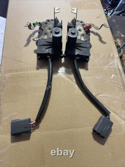 RANGE ROVER P38 Front Door Latch Lock Catches Pair 99-02 Tested