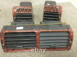 Range Rover P38 Dash Air Vents Walnut