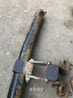 Range Rover P38 Genuine Swan Neck Tow Bar Detachable Fit All P38 Years Very Good