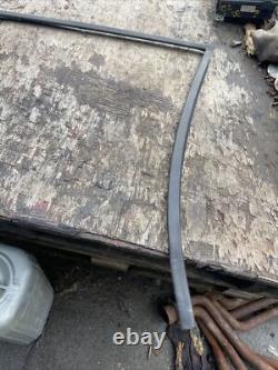 Range Rover P38 Near Side And Off Side Rear Rubber Door Window Seals Pair Ok