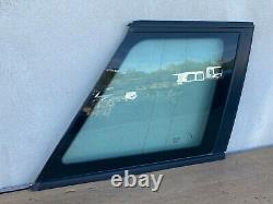 Range Rover P38 Rear Quarter Glass Window Right With Antenna Btr8016